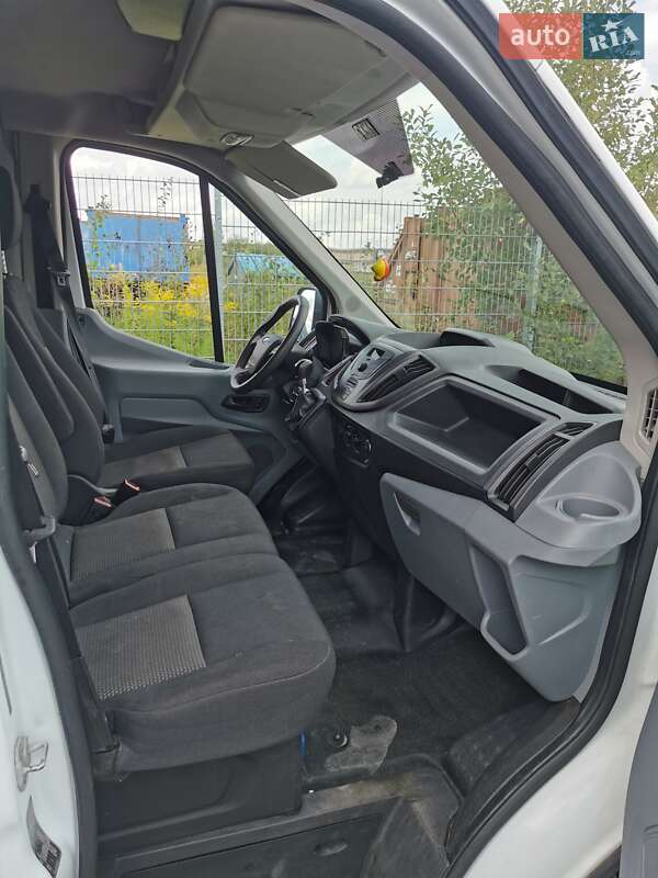 Вантажний фургон Ford Transit 2016 в Рівному фото 14 Вантажний фургон Ford Transit 2016 в Рівному