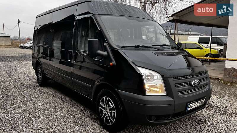Микроавтобус Ford Transit 2012 в Виноградове