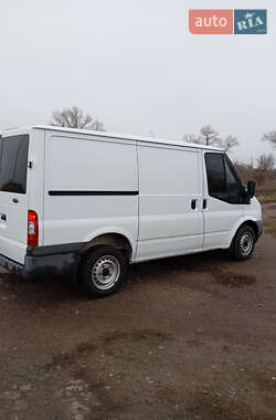 Грузовой фургон Ford Transit 2012 в Нежине