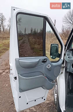 Грузовой фургон Ford Transit 2012 в Нежине