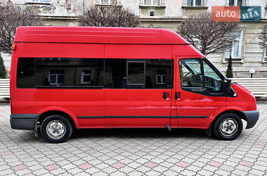Специальный автобус Ford Transit 2012 в 