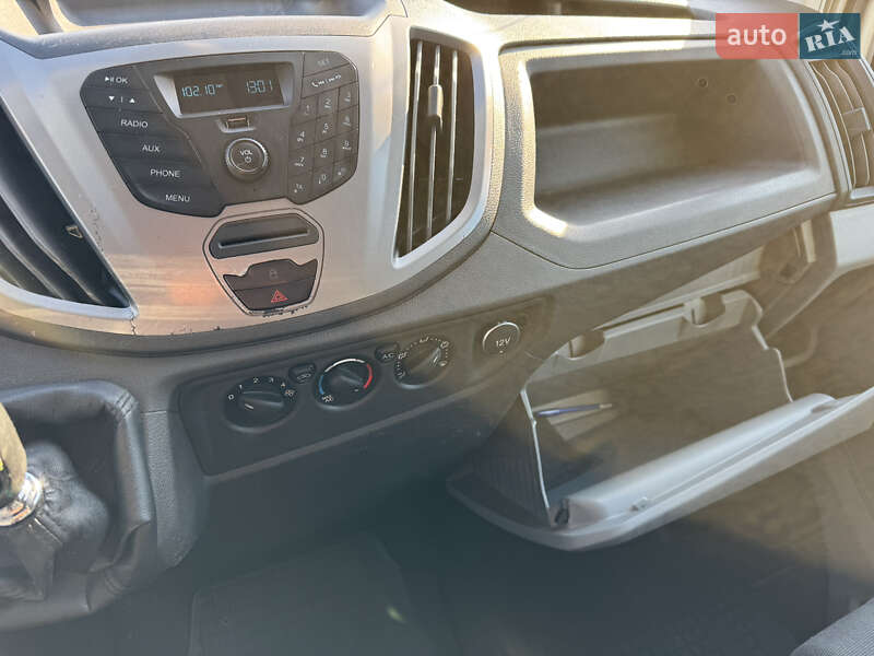 Тентований Ford Transit 2017 в Миколаєві
