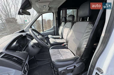 Грузопассажирский фургон Ford Transit 2015 в 