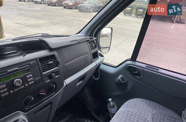 Микроавтобус Ford Transit 2012 в 