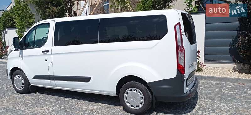 Мінівен Ford Transit 2017 в Львові
