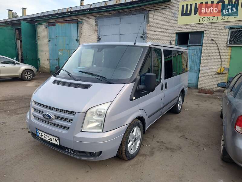 Микроавтобус Ford Transit 2012 в Киеве