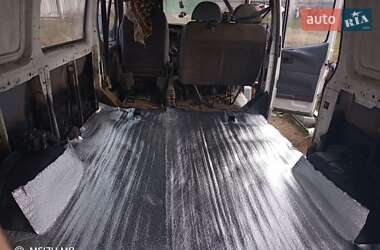 Вантажопасажирський фургон Ford Transit 1999 в 
