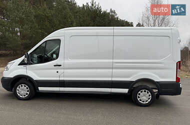 Грузовой фургон Ford Transit 2018 в 