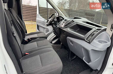 Грузовой фургон Ford Transit 2018 в 