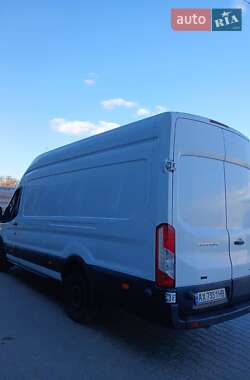 Грузовой фургон Ford Transit 2018 в 