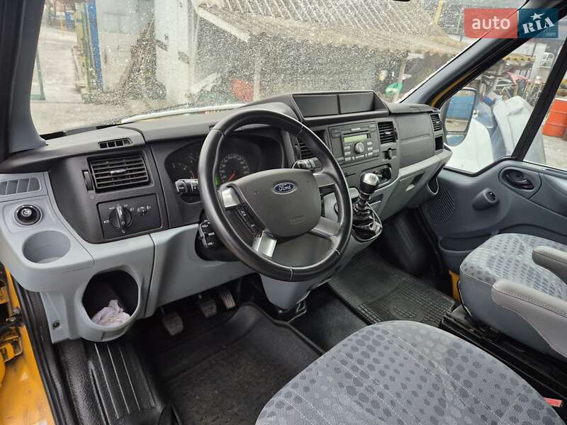 Эвакуатор Ford Transit 2011 в Виннице