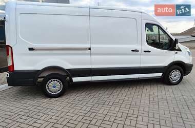 Грузовой фургон Ford Transit 2019 в 