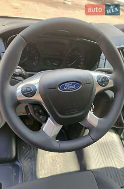 Грузовой фургон Ford Transit 2019 в 