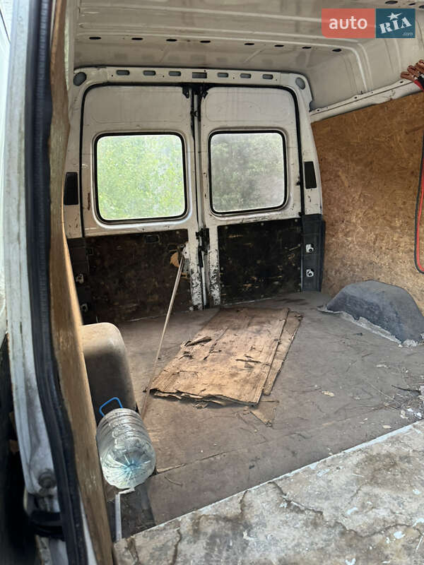 Грузовой фургон Ford Transit 1998 в Днепре
