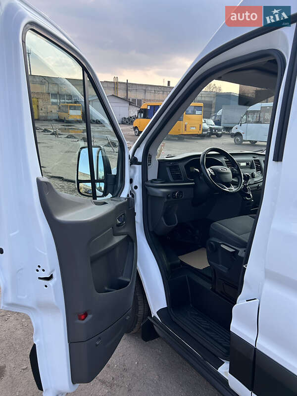 Вантажний фургон Ford Transit 2020 в Києві