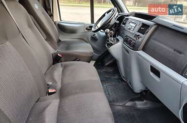 Микроавтобус Ford Transit 2012 в 