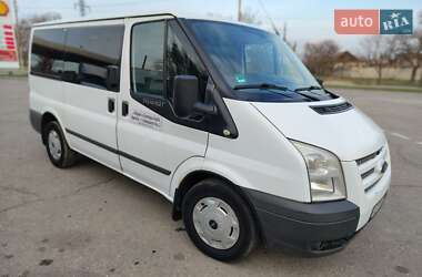 Микроавтобус Ford Transit 2012 в 