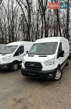 Грузовой фургон Ford Transit 2020 в 