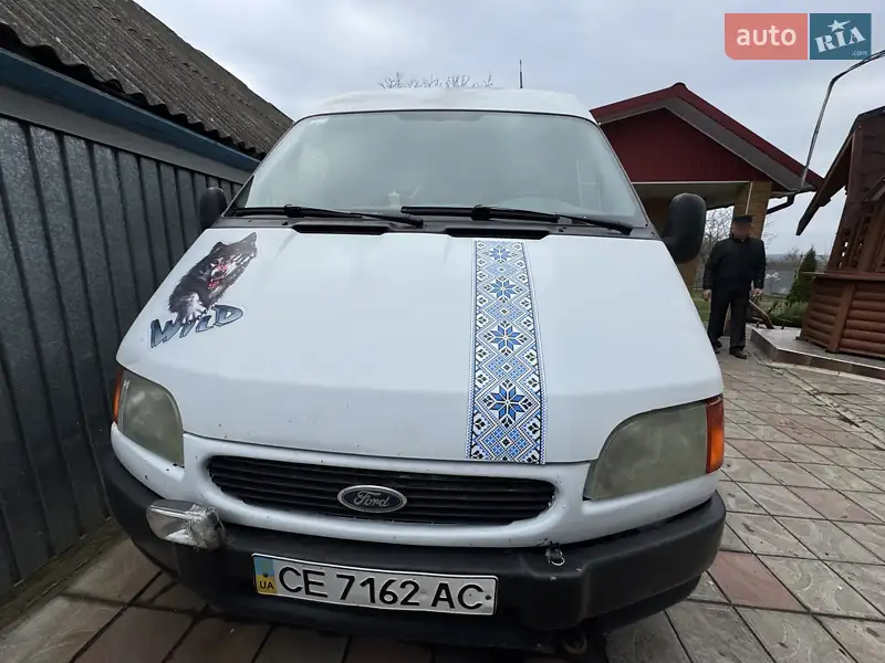 Грузовой фургон Ford Transit 1998 в 