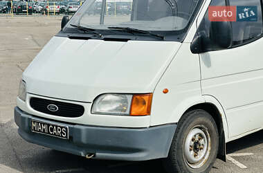 Грузопассажирский фургон Ford Transit 1999 в 