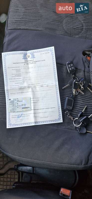 Грузовой фургон Ford Transit 2002 в Киеве