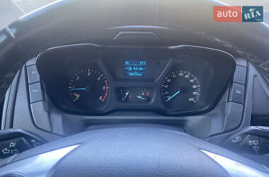 Грузовой фургон Ford Transit 2016 в 