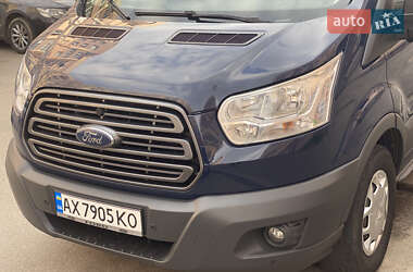 Грузовой фургон Ford Transit 2016 в 
