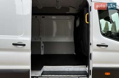 Вантажний фургон Ford Transit 2021 в 