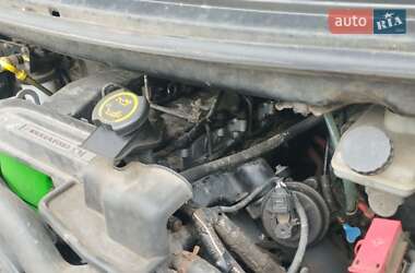 Грузовой фургон Ford Transit 2005 в 