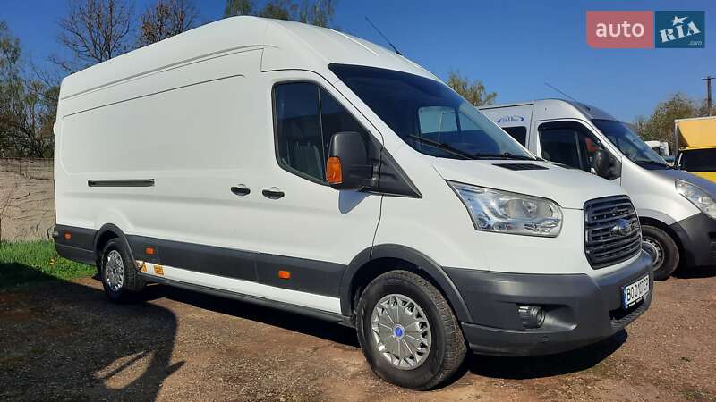 Грузовой фургон Ford Transit 2016 в 
