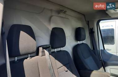 Грузовой фургон Ford Transit 2016 в 
