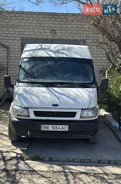 Грузовой фургон Ford Transit 2002 в 