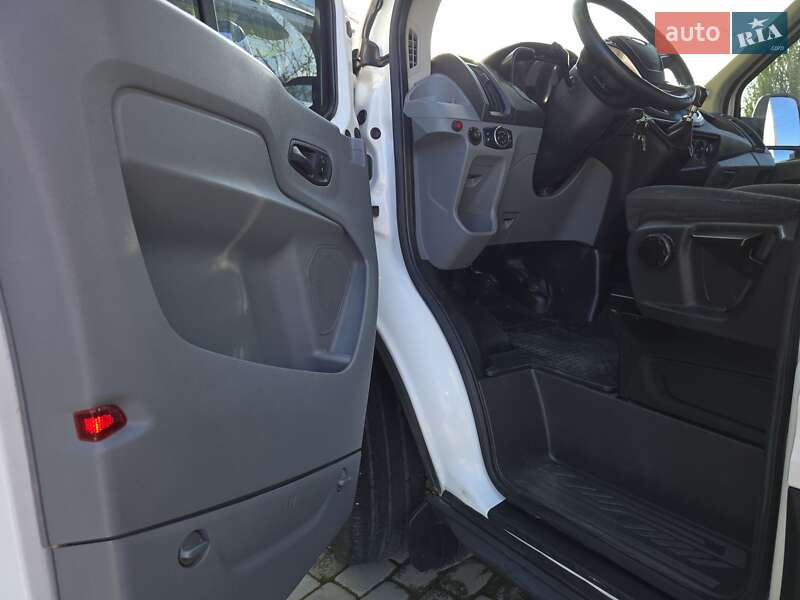Тентованый Ford Transit 2017 в Снятине
