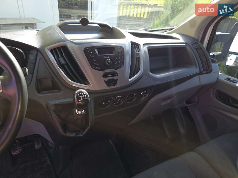 Тентованый Ford Transit 2017 в Снятине