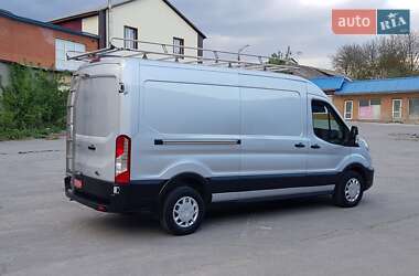 Вантажний фургон Ford Transit 2022 в 