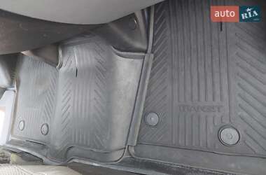 Мікроавтобус Ford Transit 2016 в 