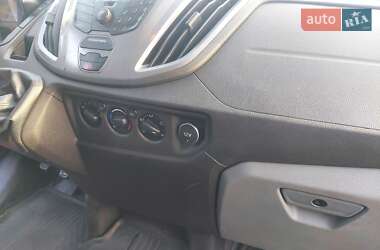 Мікроавтобус Ford Transit 2016 в 