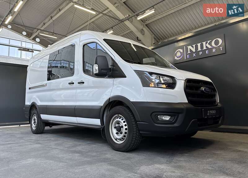 Грузопассажирский фургон Ford Transit 2023 в Киеве