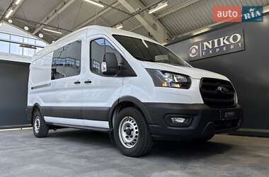 Грузопассажирский фургон Ford Transit 2023 в 