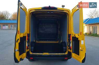 Вантажний фургон Ford Transit 2021 в 