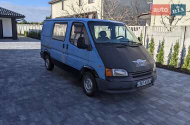 Грузовой фургон Ford Transit 1997 в 