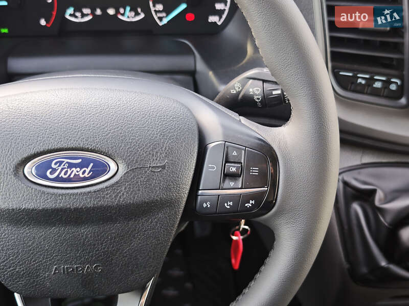 Вантажний фургон Ford Transit 2020 в Луцьку