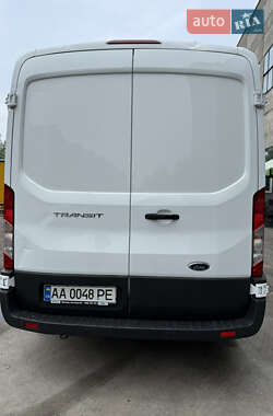 Грузопассажирский фургон Ford Transit 2016 в 