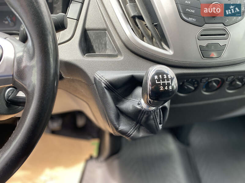 Грузопассажирский фургон Ford Transit 2018 в Киеве
