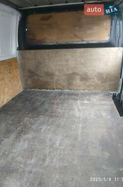 Грузовой фургон Ford Transit 1999 в 