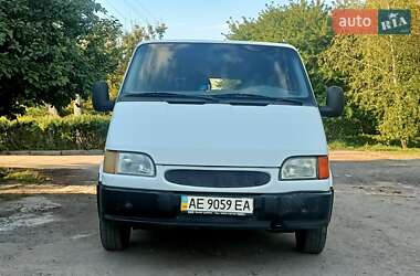 Грузопассажирский фургон Ford Transit 1995 в 