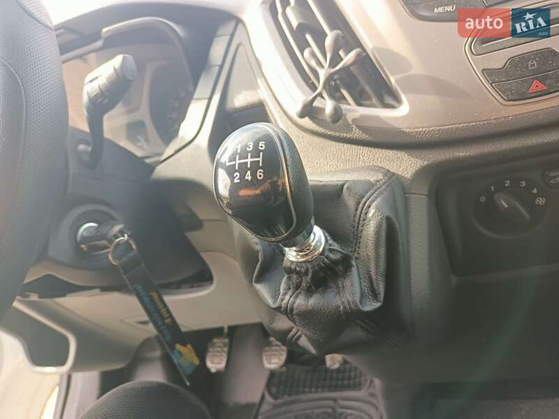 Грузовой фургон Ford Transit 2017 в Виннице фото 32 Грузовой фургон Ford Transit 2017 в Виннице