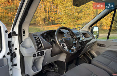 Грузовой фургон Ford Transit 2018 в 