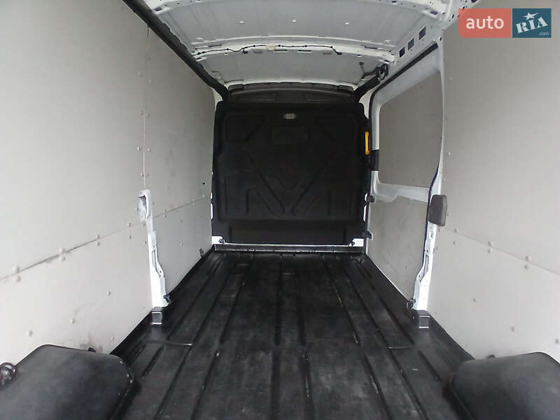 Грузовой фургон Ford Transit 2022 в Дубно