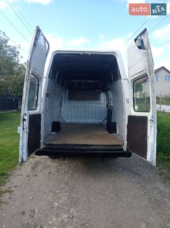 Вантажний фургон Ford Transit 1991 в Бурштині